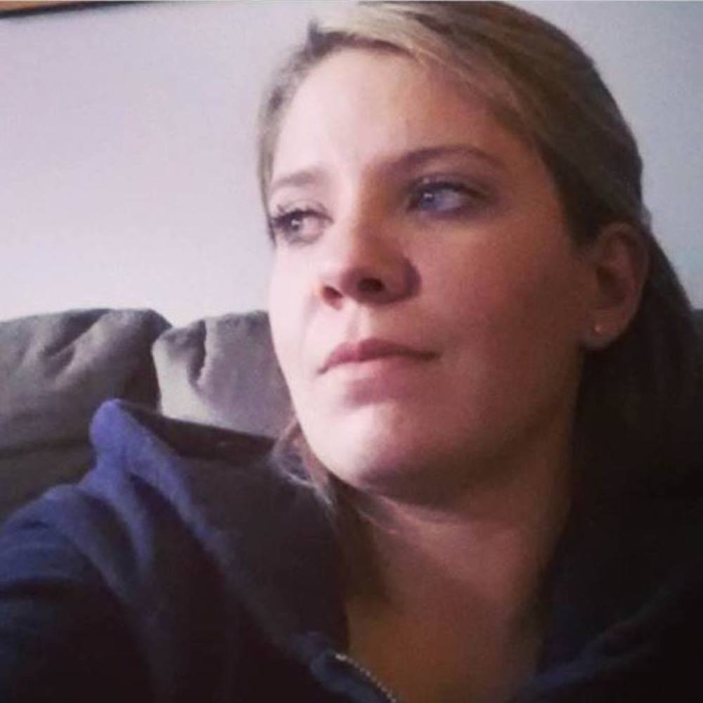 Meet your Posher, Melissa